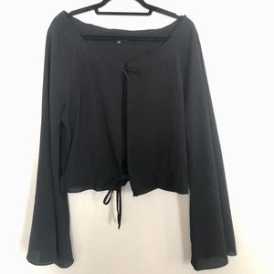 Black Front-tied Crop Top